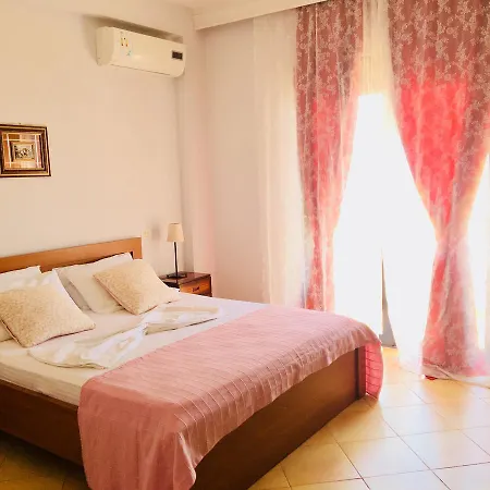 Apartment Coral Sarande